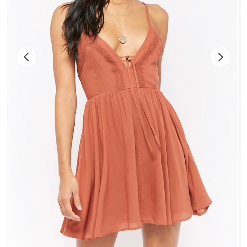 Lace up skater dress - Picture 3 of 4